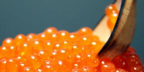 7 simple și delicioase moduri de a muratura caviar de somon la domiciliu