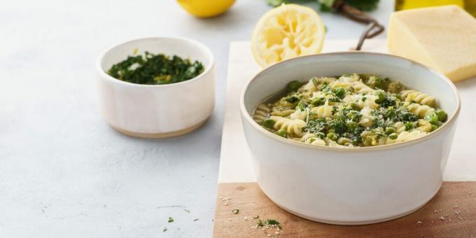 Minestrone cu pesto si spanac