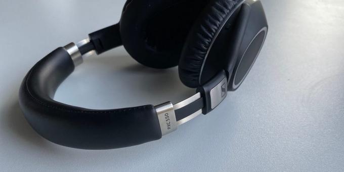 Sennheiser PXC 550: Materiale de corp