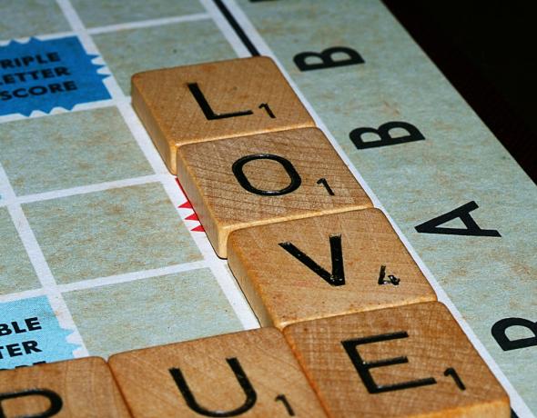 Cadouri pentru Ziua Îndrăgostiților: addicting jocuri
