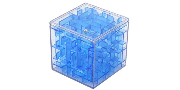labirint Cubic cu o minge