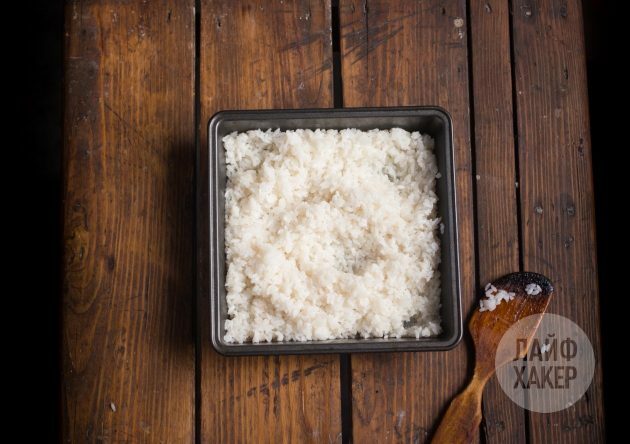 Pregătiți orez pentru sushirrito