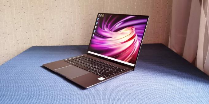 Proiectează Huawei MateBook X Pro 2020