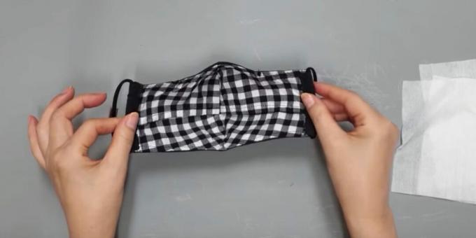 Cum să coaseți o mască medicală fără pliuri, cu orificiu de filtrare și inserție flexibilă