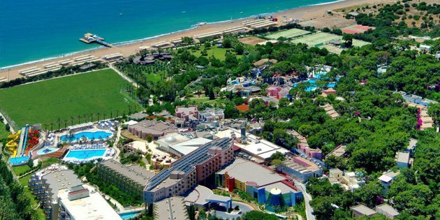 Hoteluri pentru familiile cu copii: Blue Waters Club & Resort 5 * din Side, Turcia