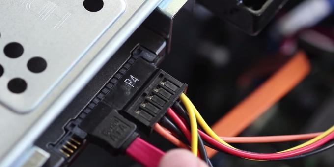Cum să conectați un SSD la un computer staționar: Conectați un disc Conectați un disc