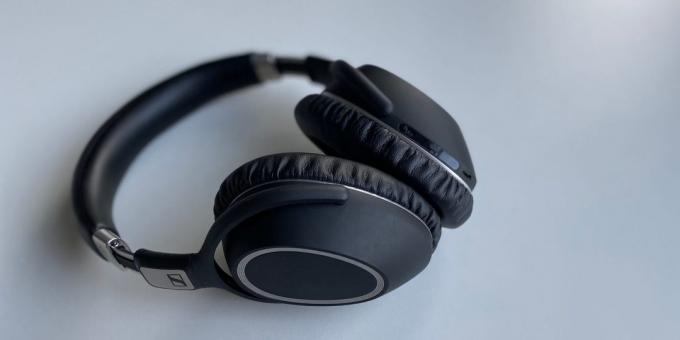 Casti Sennheiser PXC 550: Aspectul