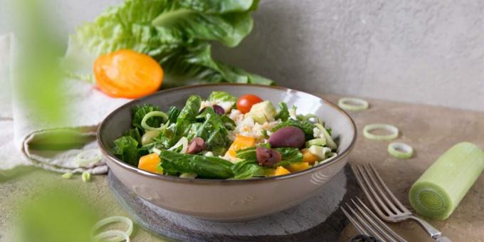 Salată ușoară cu carne de krill și legume