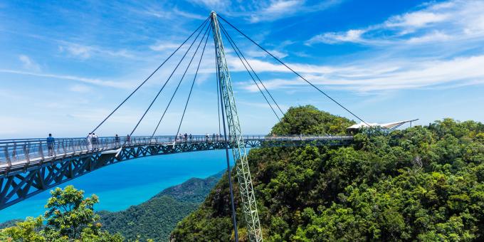 Atracții Langkawi: Sky Bridge pe Muntele Gunung Mat Chinkang de pe Insula Langkawi