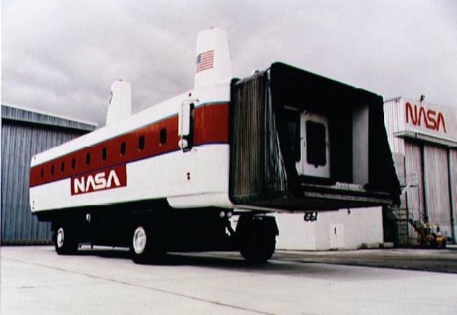 NASA Vehicule pentru transportul de personal