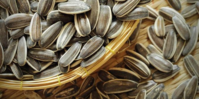 Ce alimente conțin fibre: semințe prăjite