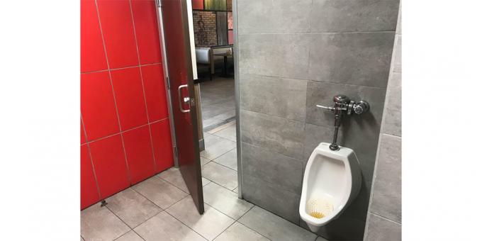 WC în restaurant