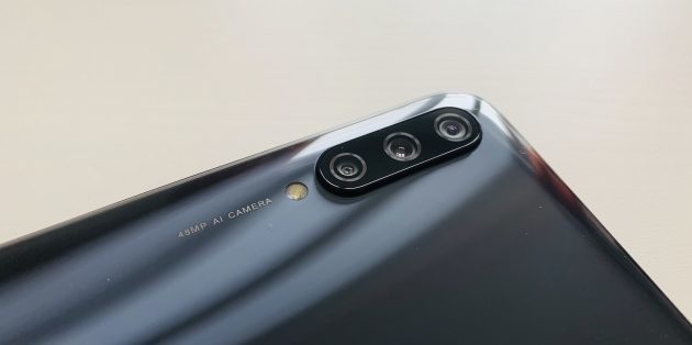 Xiaomi Mi A3: modul aparat de fotografiat