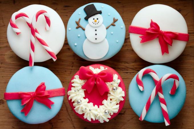 Cupcakes decorate cu mastic 