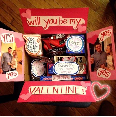 Cadouri pentru Ziua Îndrăgostiților: Cutie cu dulciuri