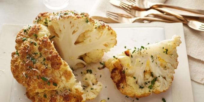 Cum de a găti conopidă în întregime în cuptor cu usturoi și brânză