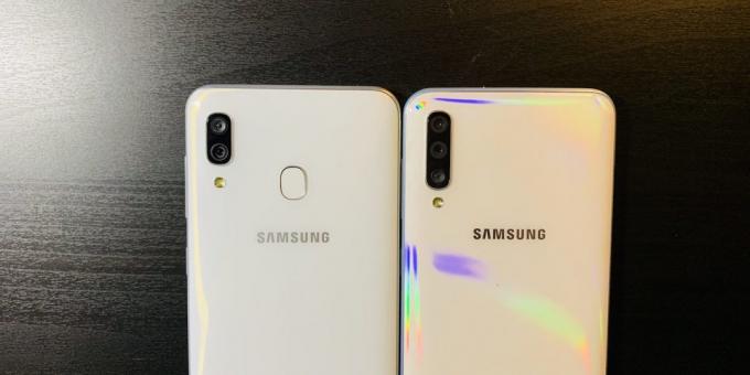 Samsung Galaxy A30 și Samsung Galaxy A50: panoul din spate