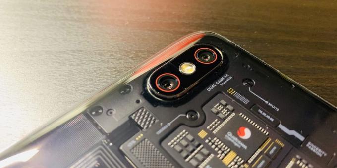 Xiaomi Mi 8 Pro: Modulul camerei