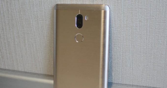 Xiaomi Mi5S Plus: Preț