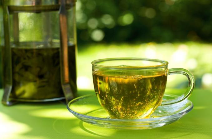 Obiceiuri care va ajuta pierde în greutate: bea ceai verde