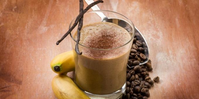 Beneficii de scorțișoară: cafea cu banană de scorțișoară