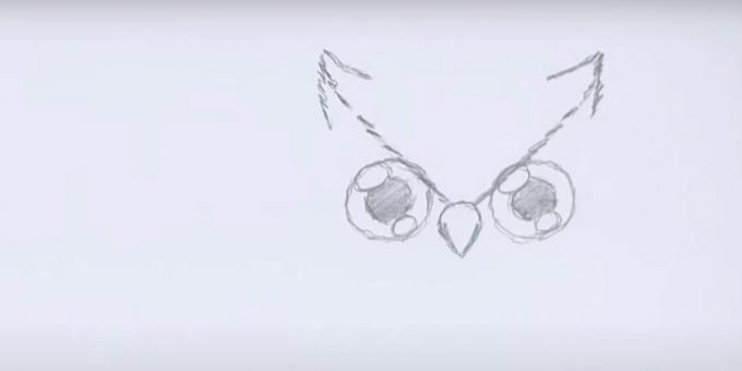 Cum să desenezi o bufniță: desenează un cioc și „săgeți”