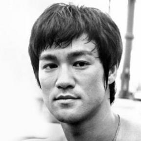 Cum de a dezvolta o gândire independentă: Sfaturi Bruce Lee