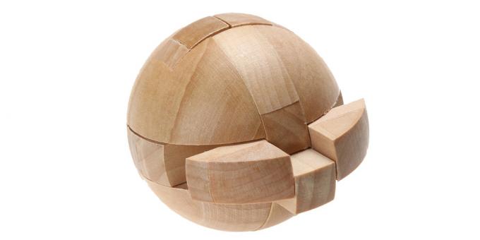Din lemn puzzle mingii