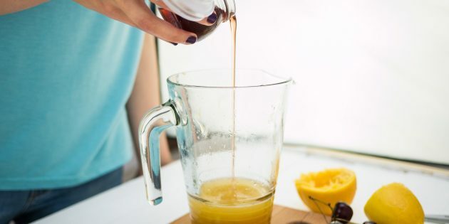 Limonadă de vișine: combinați sucul și siropul de vișine