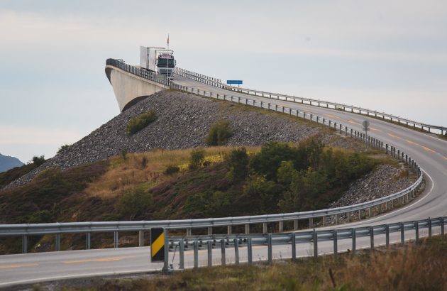 poduri frumoase: Storseisundet Bridge, Norvegia